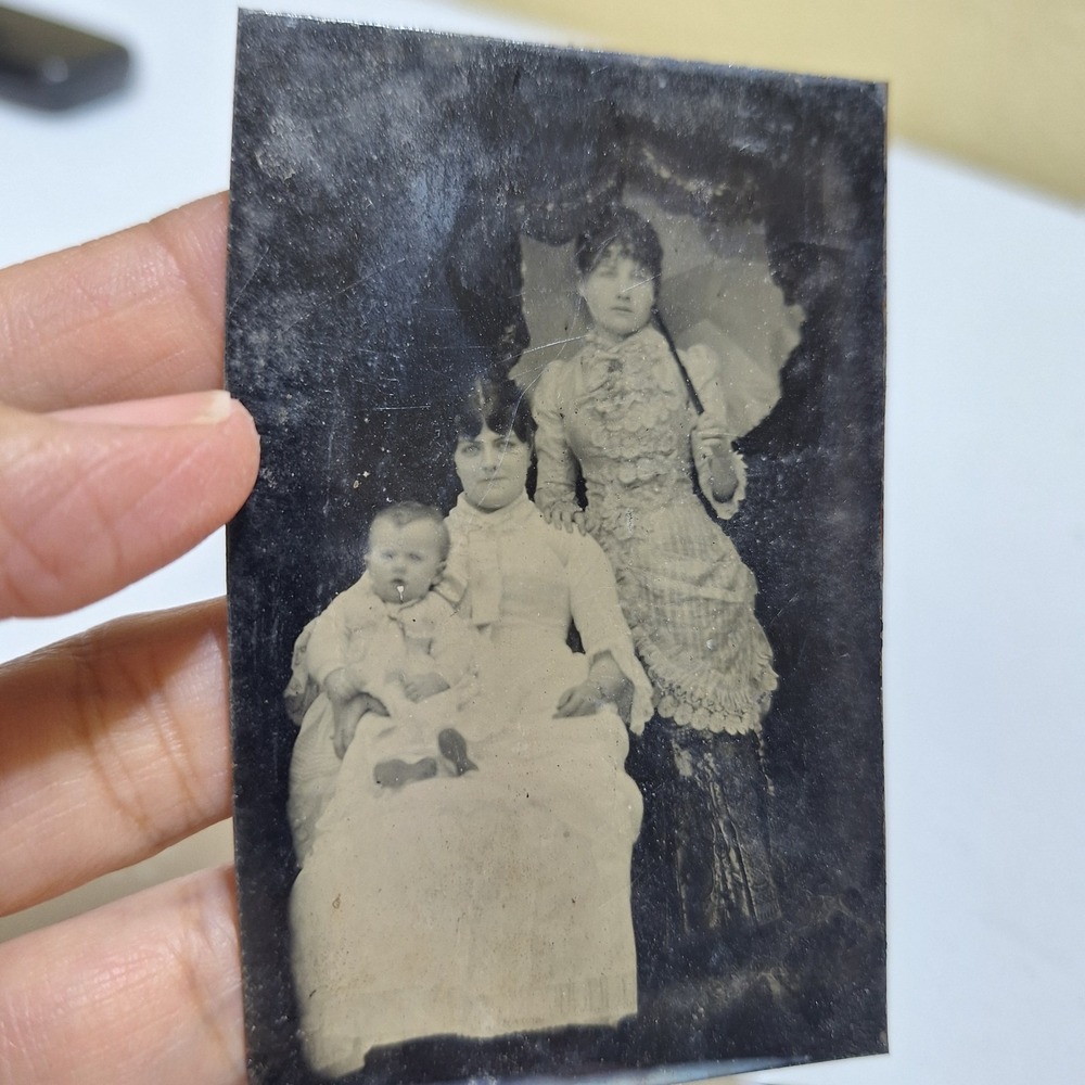 Antique Tintype Photograph Victorian Family Portrait Woman Child Baby Metal Phot